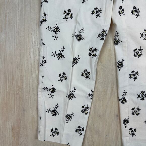 NWT LOFT Cropped Marisa Fit Floral Garden Elegance Cottagecore Boho Pants 6 - Picture 7 of 16
